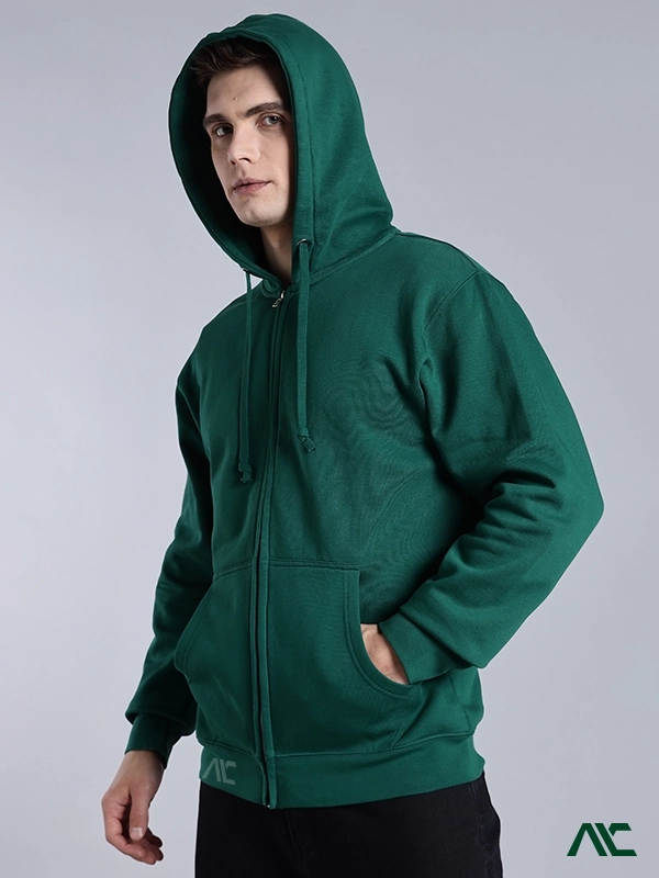 Full Zip Hoodie Wholesale Manufacturer in Charlotte, USA Full-zip hoodies designed with high quality & comfort & durability for buyers in Charlotte, NC, USA.