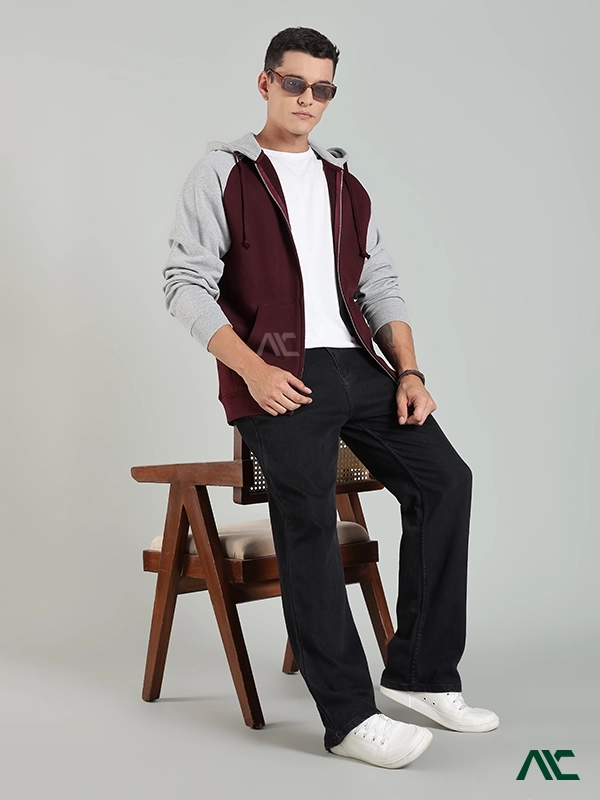 Bulk Raglan Zipper Hoodie Manufacturer in Charlotte, NC Bulk raglan zipper hoodie offering a soft comfort, strong seams, and a reliable fit in Charlotte, NC.